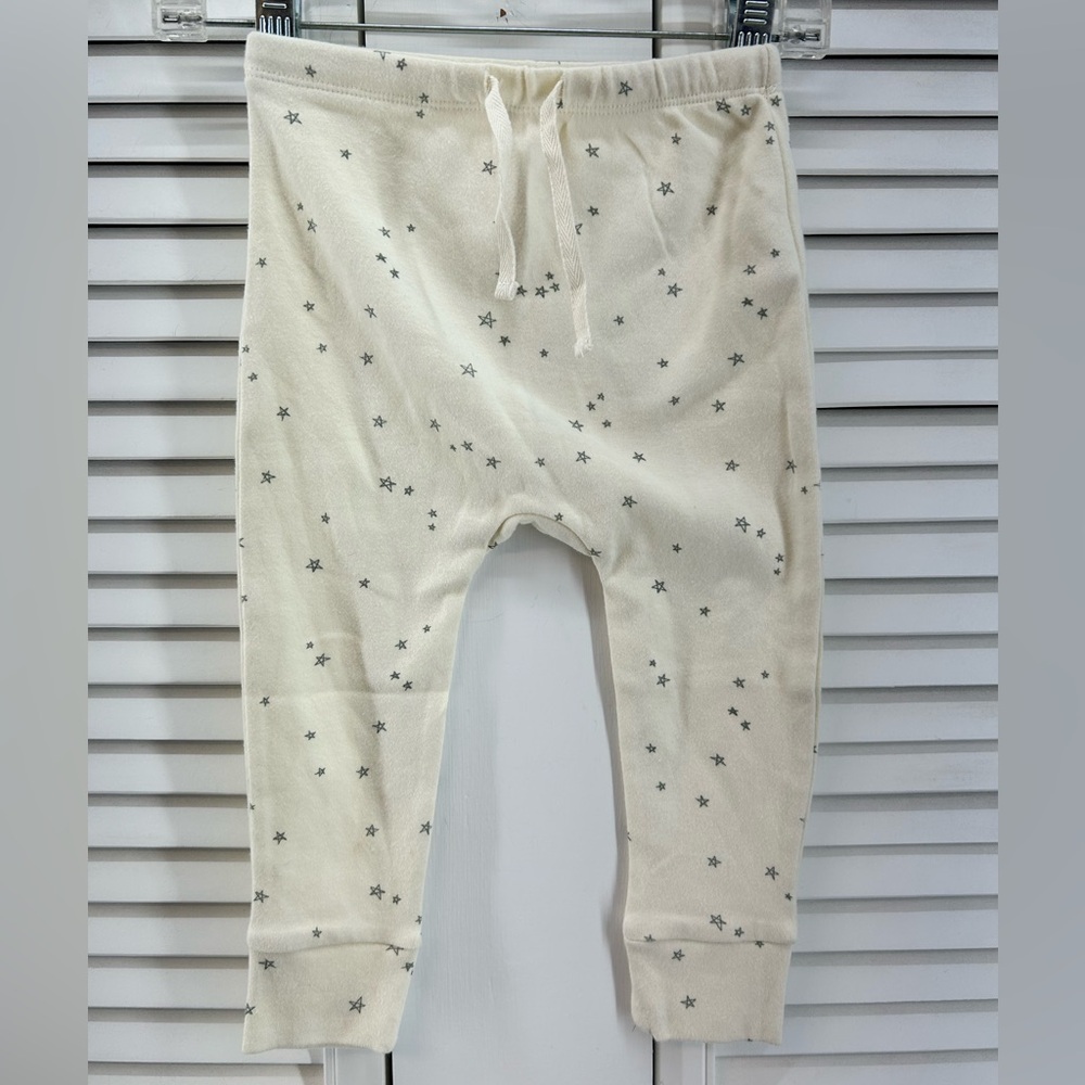 Quincy Mae size 2-3 Cream Star Print drawstring pant